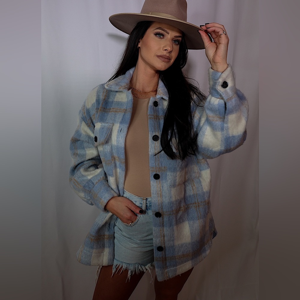 Blue Plaid Shacket 🔥